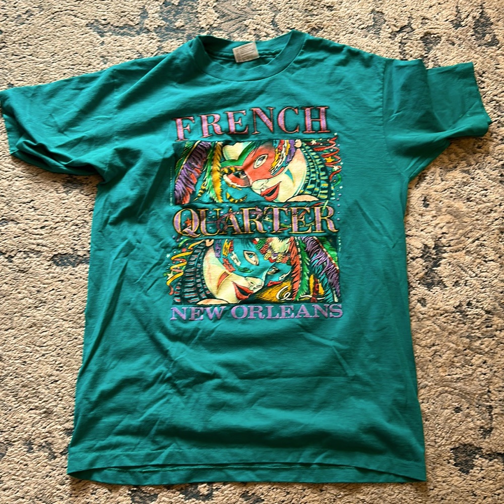 Green turquoise French Quarter Mardi Gras Tee L